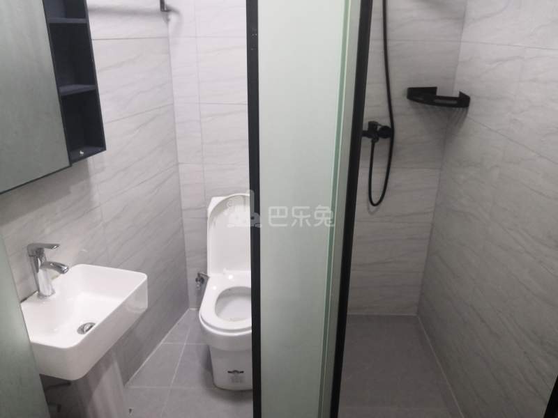 燕兴大厦13123526卫生间图5