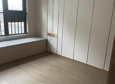 悦峰雅苑A区 2室0厅0卫