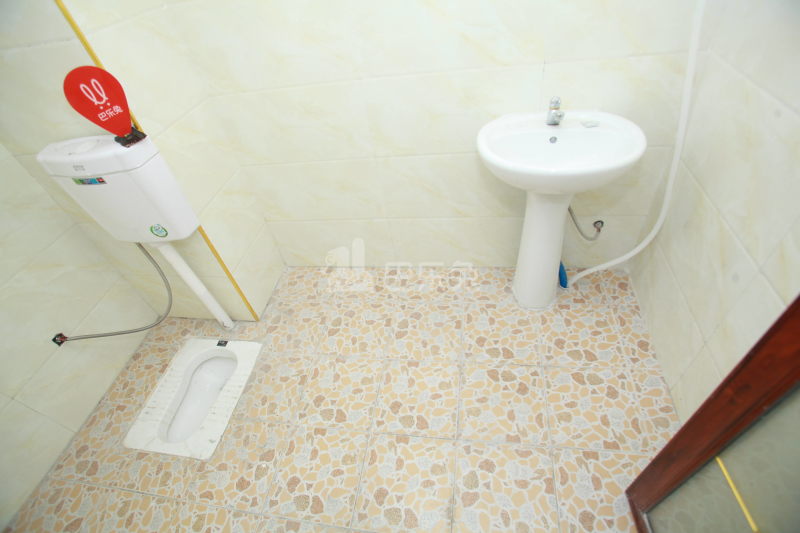 U港公寓1318679卫生间图14