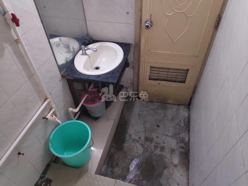 南海明珠1293539卫生间图11