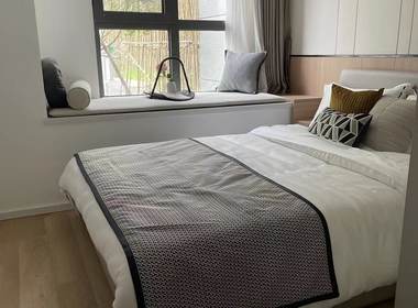 江畔都会上城 4室2厅2卫