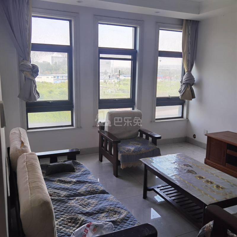 恒辉假日广场13281815周边环境图0