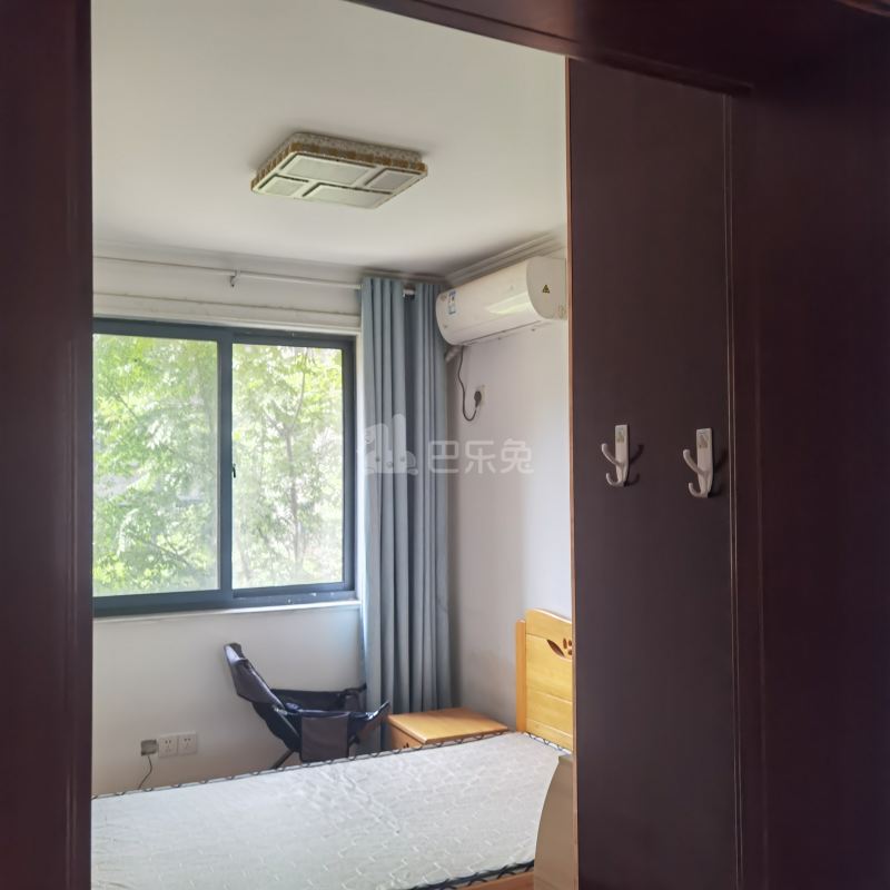 恒辉假日广场13281815周边环境图3