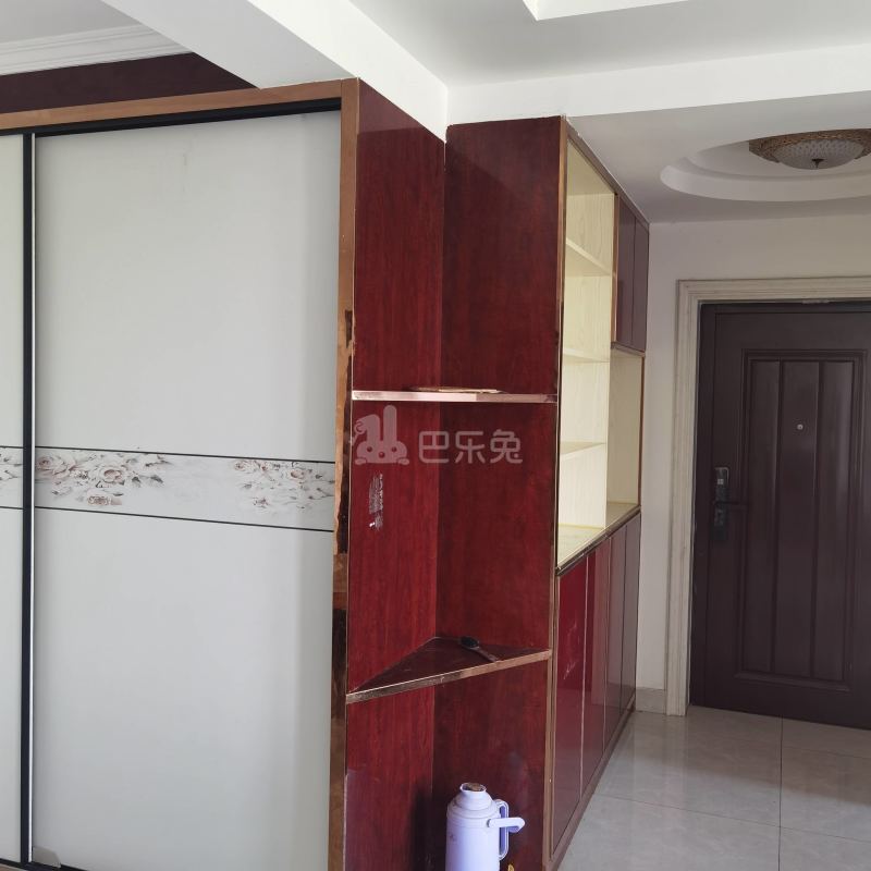 恒辉假日广场13281815周边环境图4