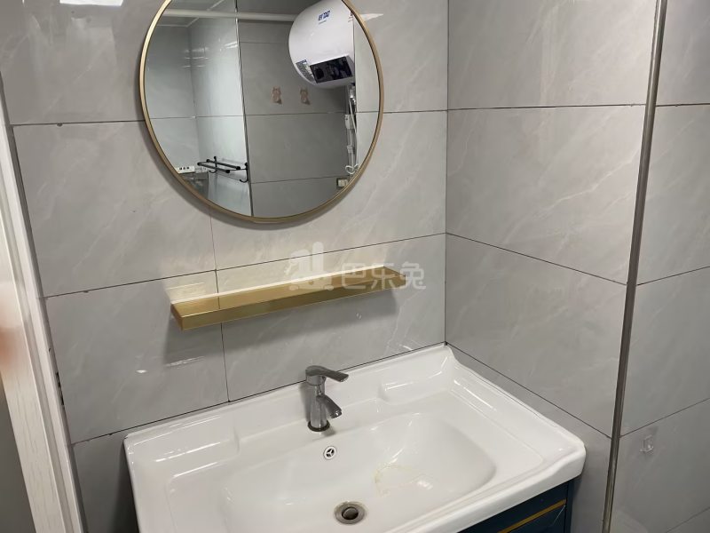 龙湖北宸星座13295627周边环境图1