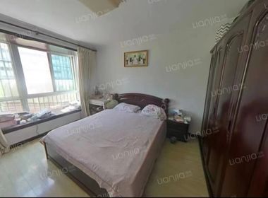 旭日华庭圣荷西 3室0厅0卫