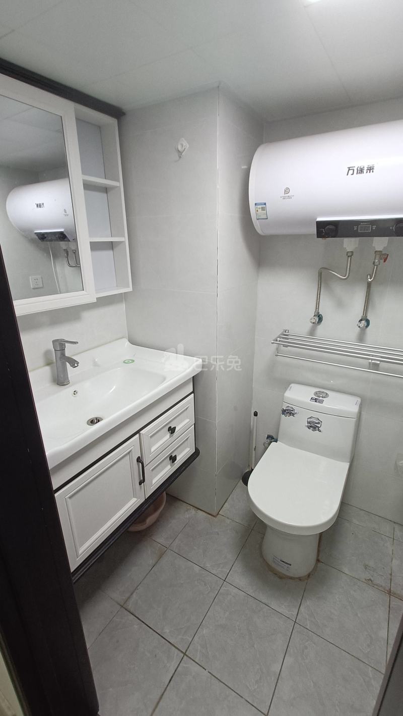 龙湖北宸星座13296117周边环境图7