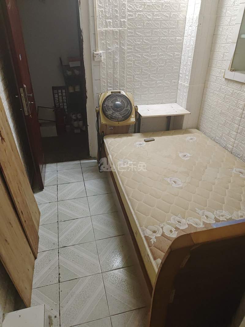 海映山庄1330625卧室图3