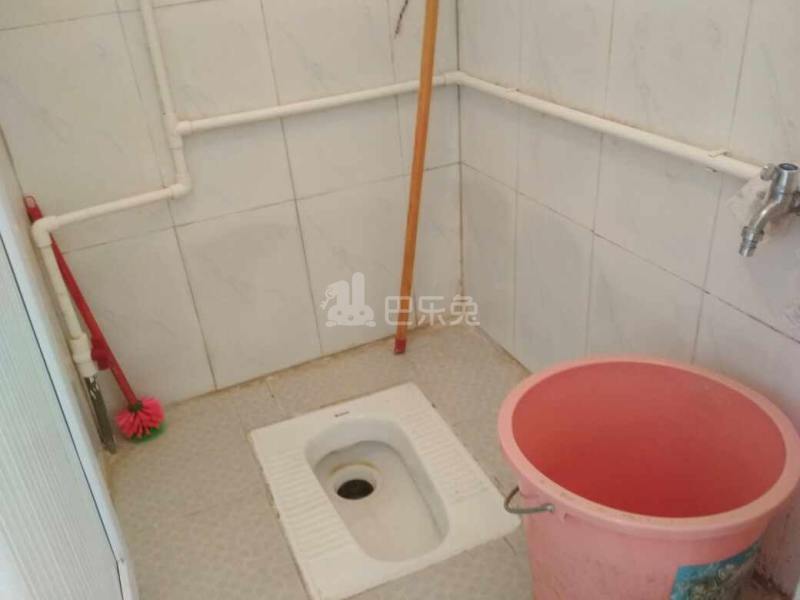 海映山庄1330627卫生间图8