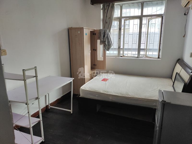 海映山庄1330630卧室图0