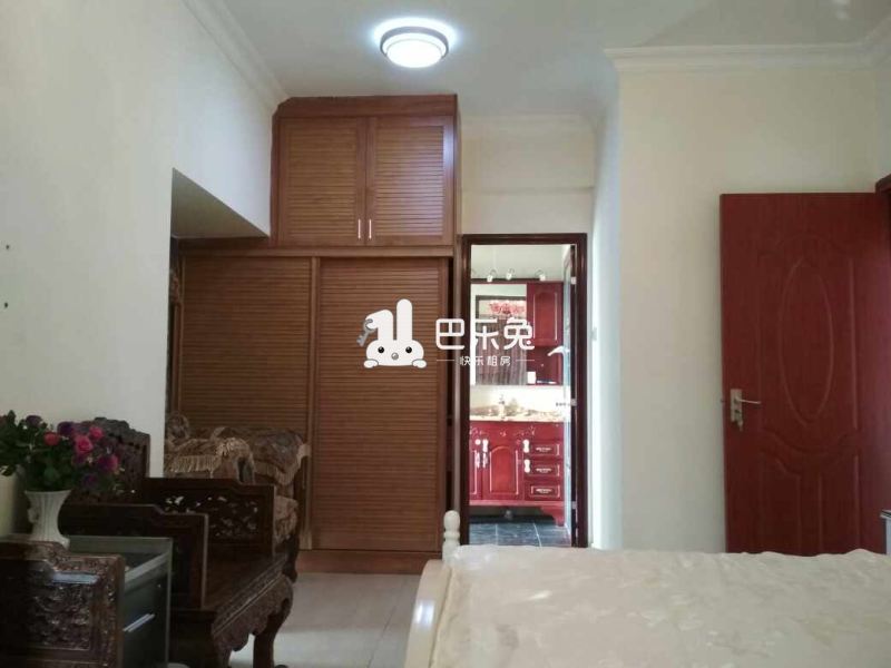 深圳龙岗_慢城4期_1室0厅0卫_合租朝南_科技