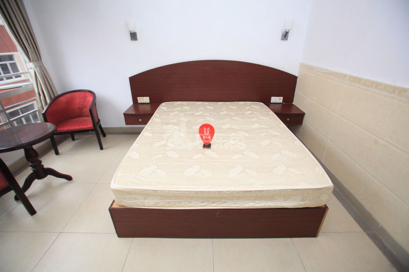 灵芝华粤公寓1330942卧室图12