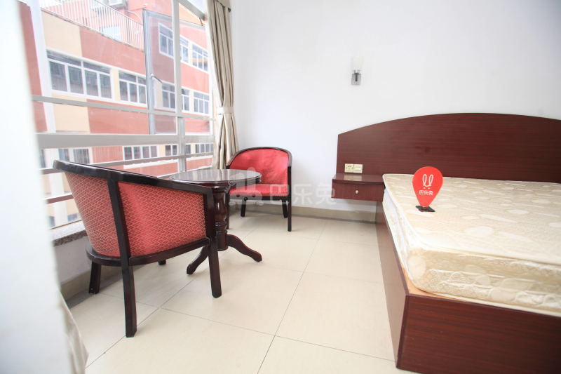 灵芝华粤公寓1330942卧室图1