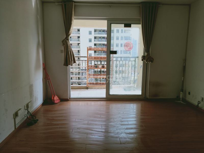 中国铁建原香颂13325972周边环境图0