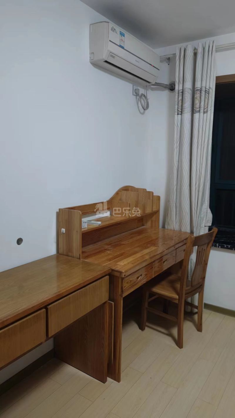 龙湖文馨苑13326857周边环境图3