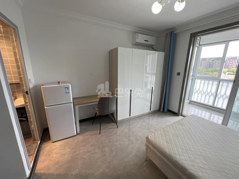 巷佳华苑2期13330408卧室图2