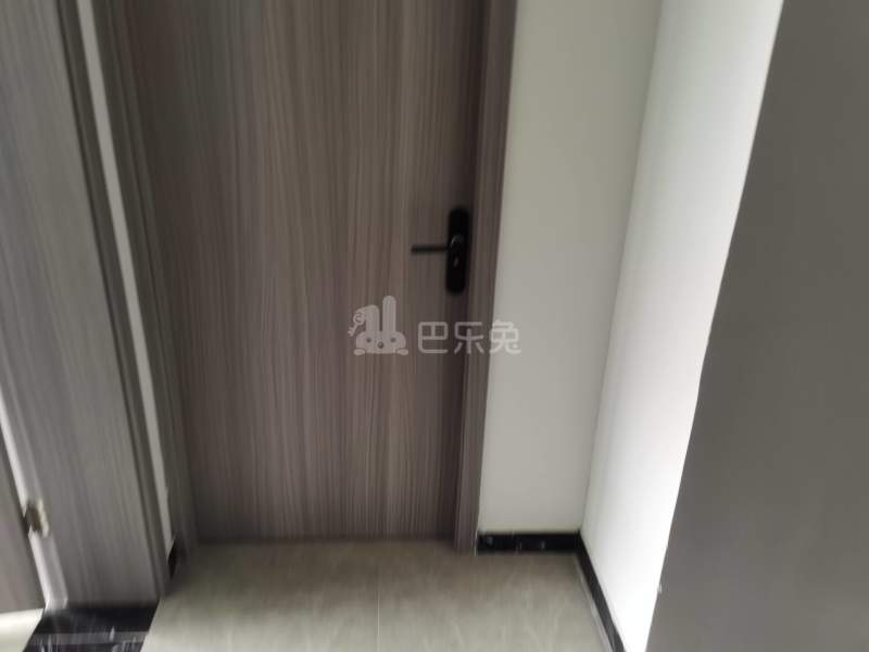 巷佳华苑2期13330408客厅图5