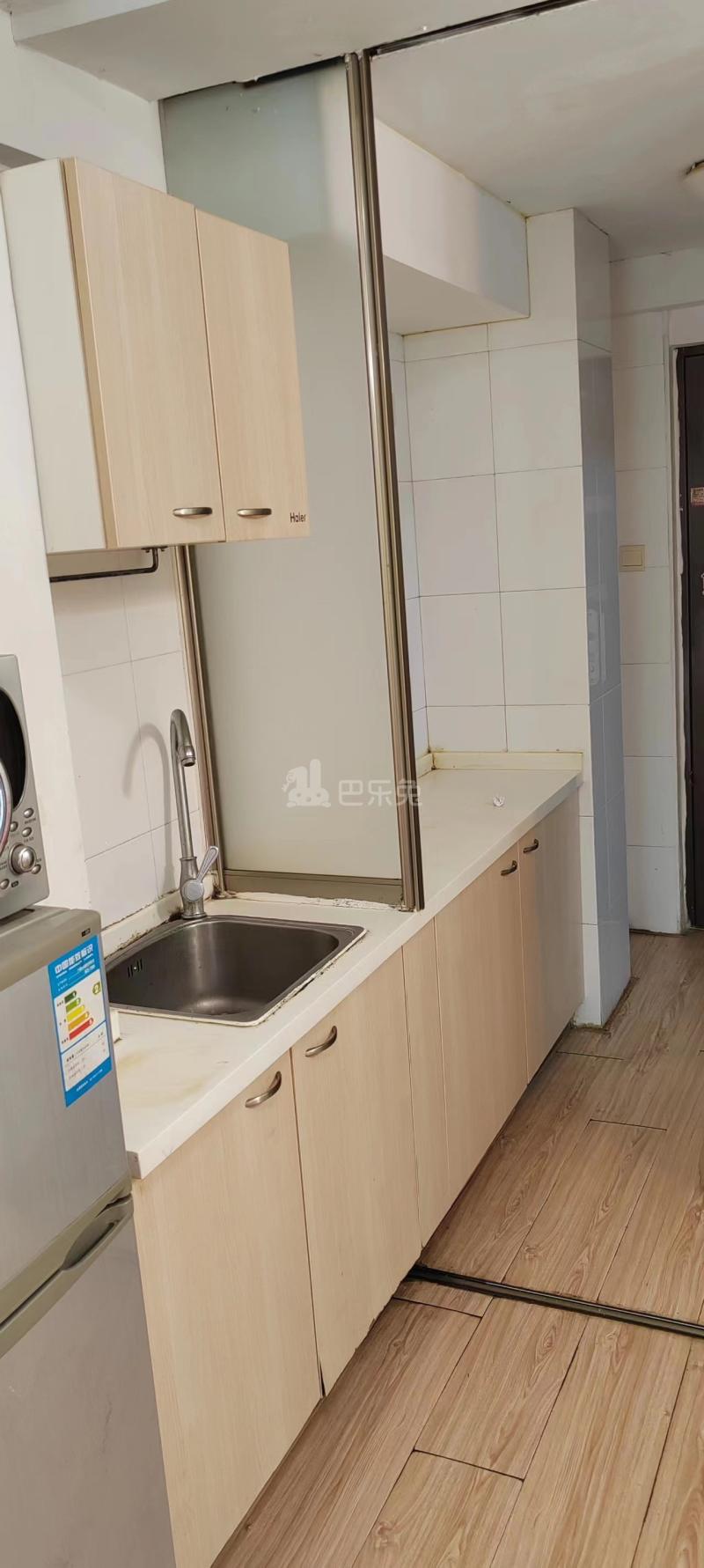 托乐嘉单身公寓13330545周边环境图3