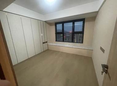 悦峰雅苑A区 2室0厅0卫