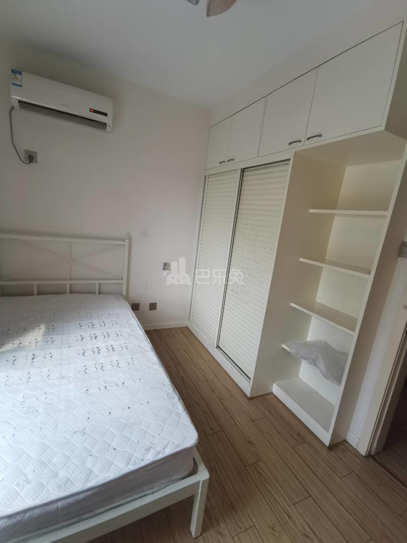 21世纪国际公寓西区13484536周边环境图2