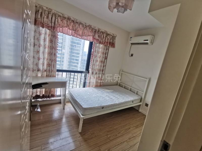 21世纪国际公寓西区13484536周边环境图9