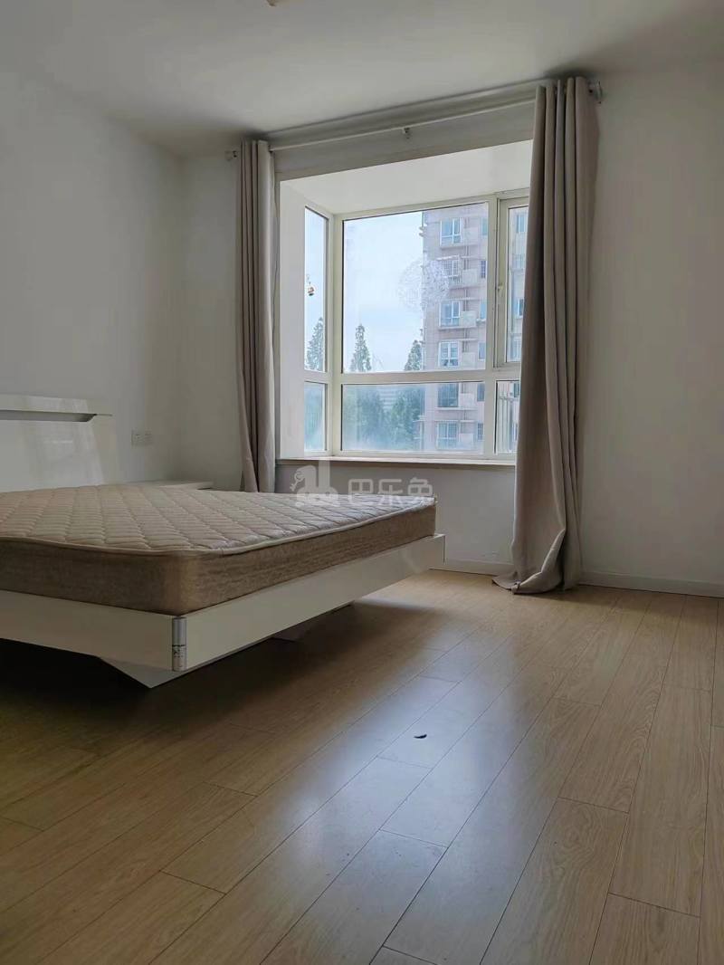 天润城第二街区13486042周边环境图2