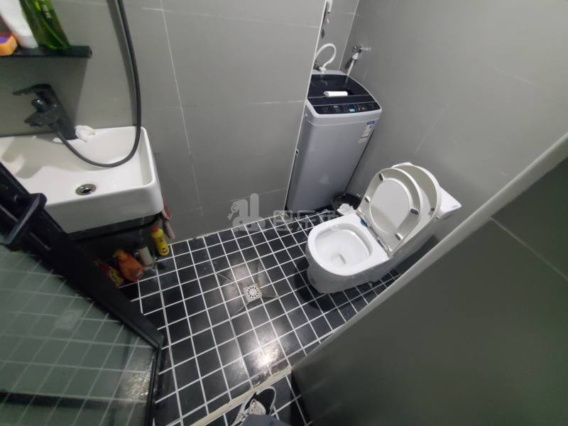 金榜新苑13487499卫生间图5