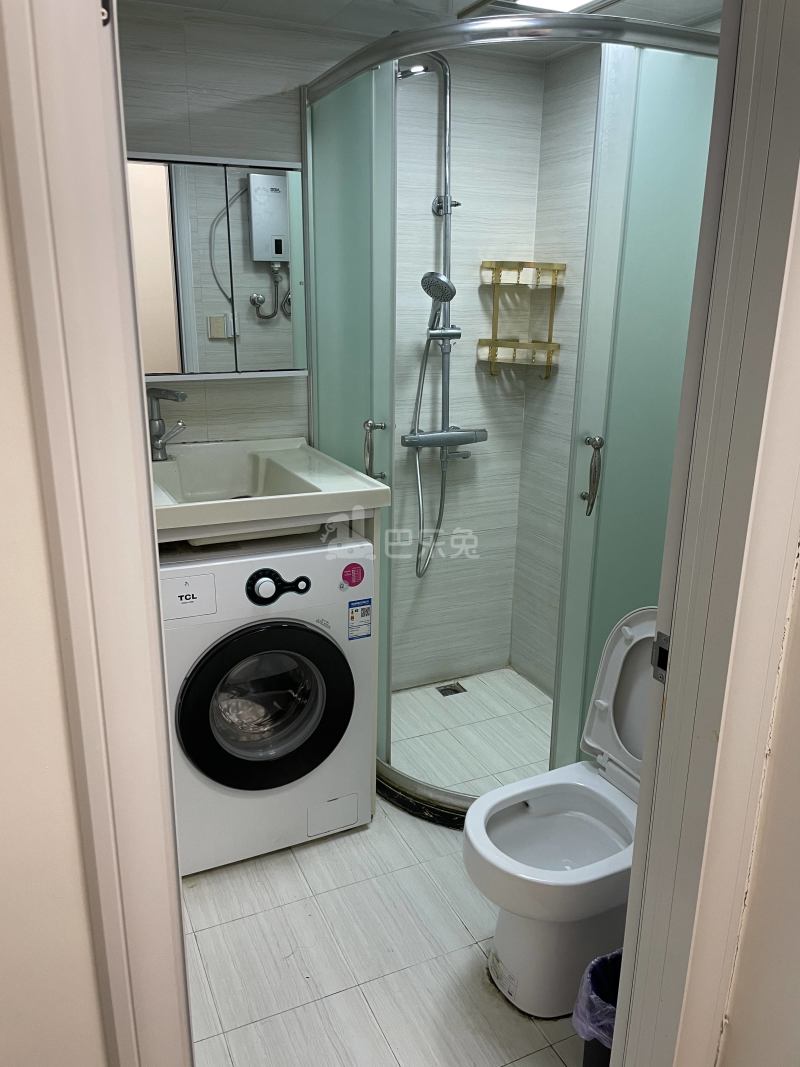 东方万汇国际公寓（东方万汇城南区）13490488周边环境图1