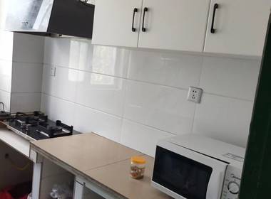 草芳新苑 3室0厅0卫