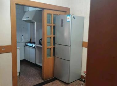 鼓楼四条巷40号院 2室0厅0卫