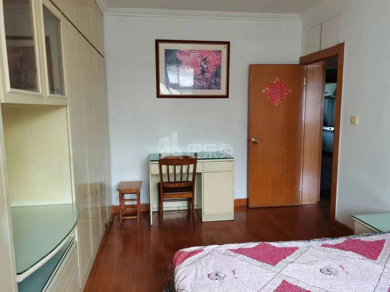 鼓楼四条巷40号院13494904周边环境图2