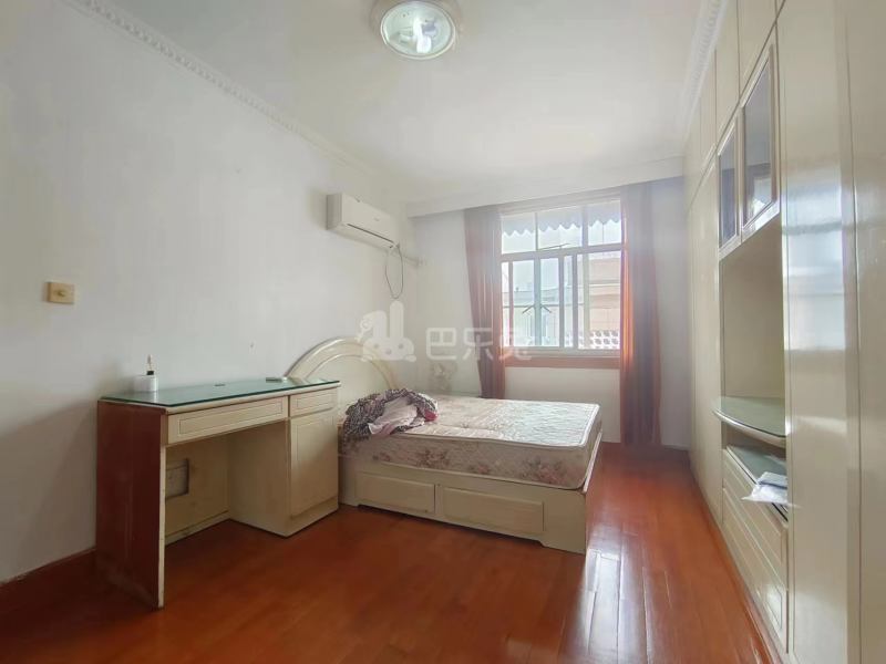 鼓楼四条巷40号院13494904周边环境图3