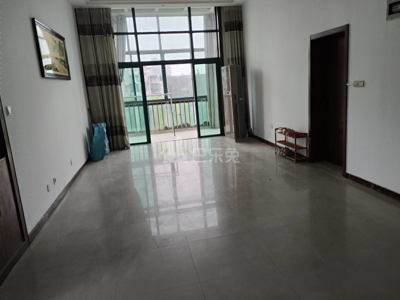 月泉湾名邸13499630客厅图5