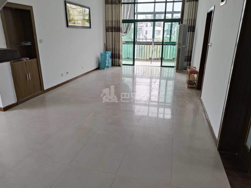 月泉湾名邸13499630客厅图4