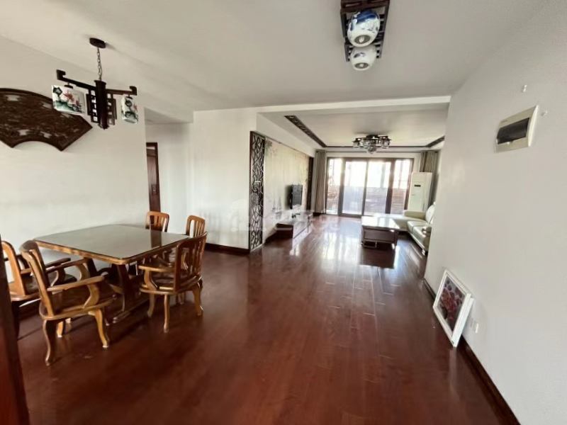 康桥圣菲13503889周边环境图1