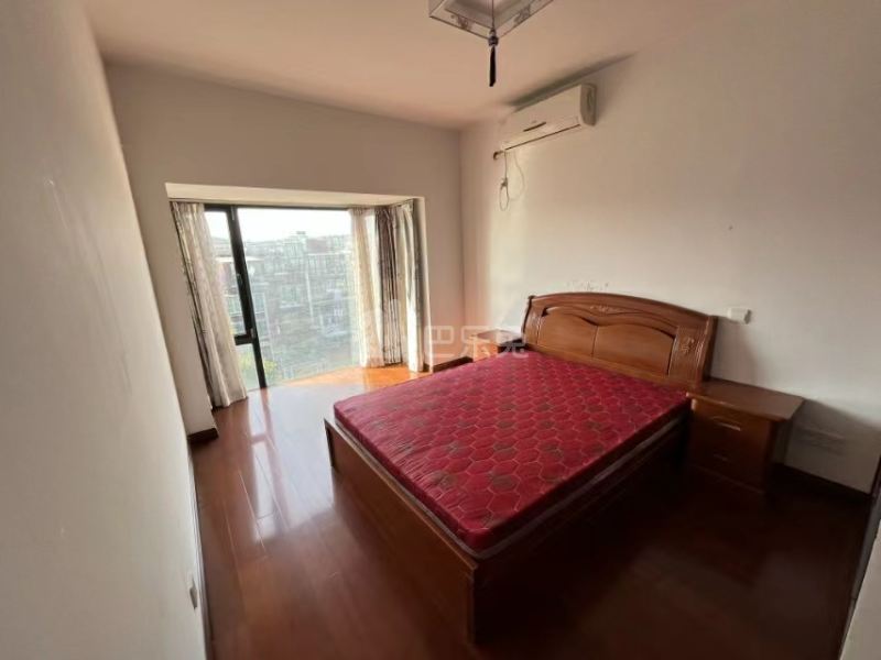 康桥圣菲13503889周边环境图8