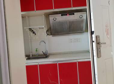 东渡国际青年城 1室0厅0卫