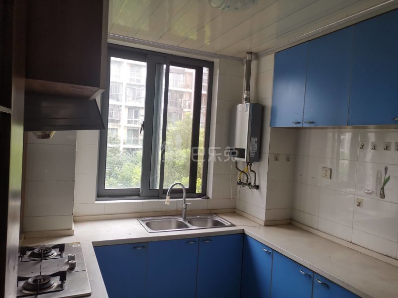 亚东城东区13537629周边环境图2