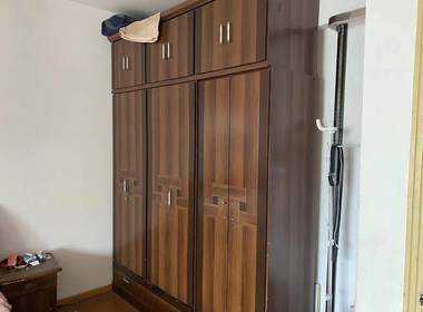 一品嘉园 3室0厅0卫