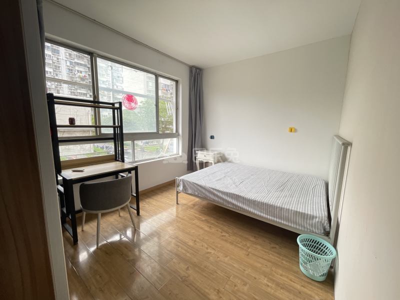 绿色丽园（大宁路667弄）13537927卧室图5