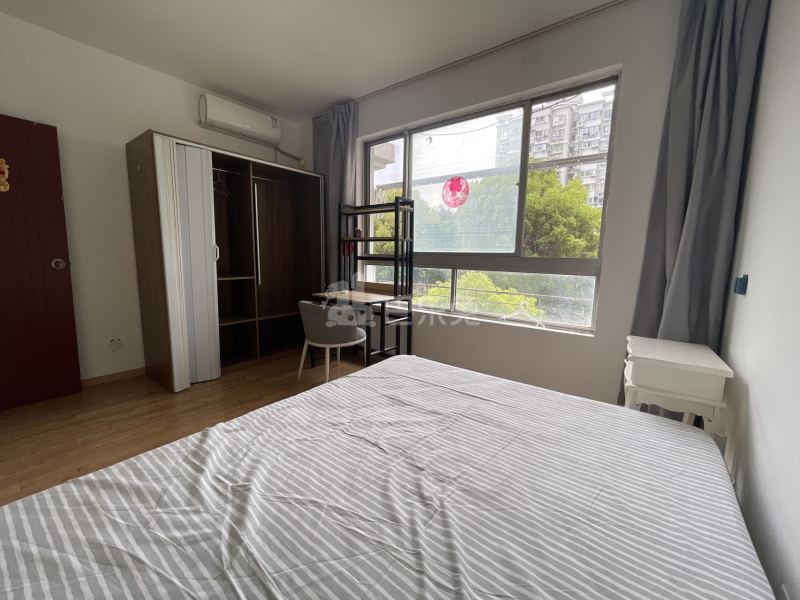 绿色丽园（大宁路667弄）13537927卧室图4