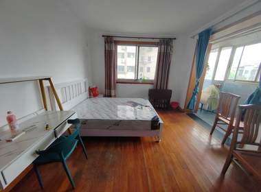 佳伟小区（奎照路679弄） 