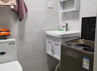 光华园 1室0厅0卫