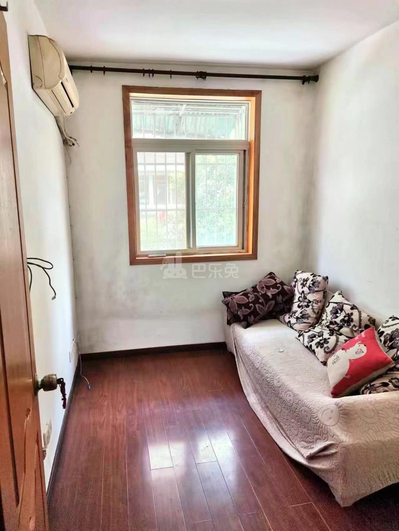 大纱帽巷38号大院13543816周边环境图1