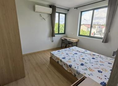 唐人苑 1室0厅0卫