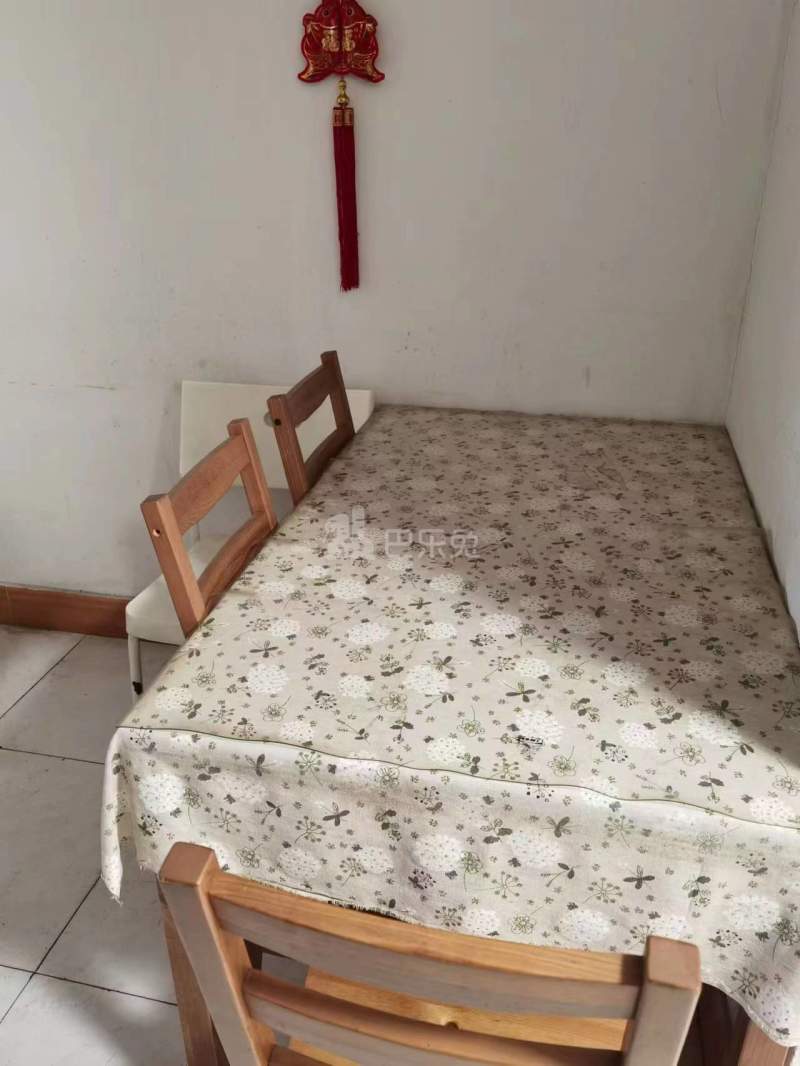 镇江路晚市1号巷6号院13551600周边环境图4