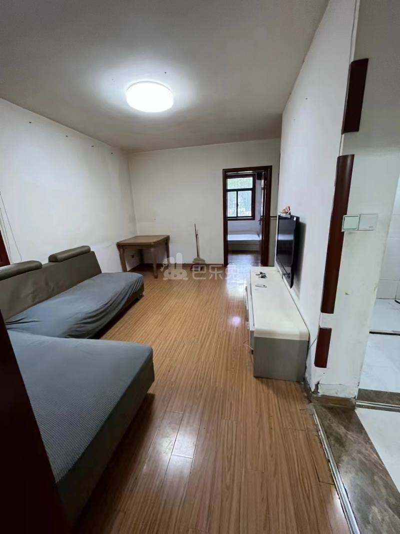 虹苑新寓三村13553375周边环境图3