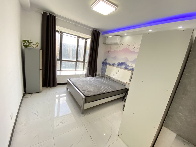 新安花园（昆山）13555303卧室图1