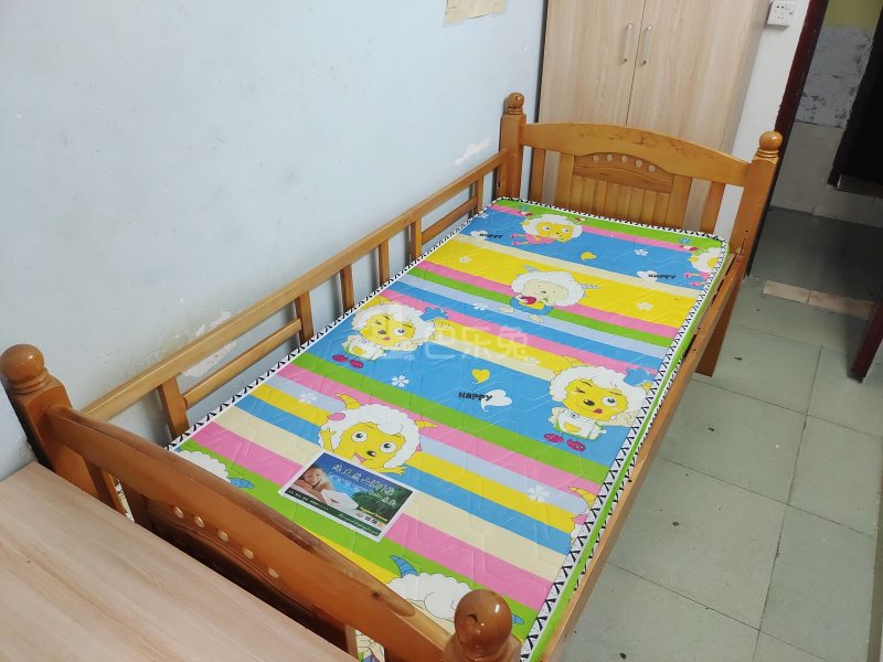 园丁楼1357701卧室图1