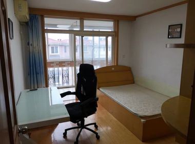 仙鹤山庄西区 3室0厅0卫